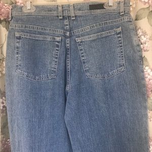 Never Worn Gloria  Vanderbilt Jeans